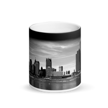 Load image into Gallery viewer, Detroit Skyline - Matte Black Magic Mug
