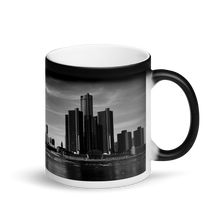 Load image into Gallery viewer, Detroit Skyline - Matte Black Magic Mug